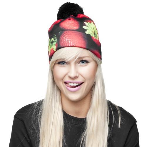 CZAPKA pompon FULLPRINT STRAWBERRY