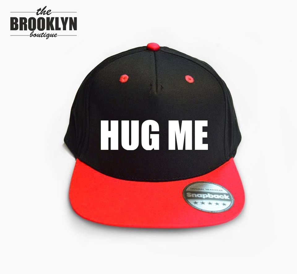 Czapka snapback cap HUG ME czarno-czerwony