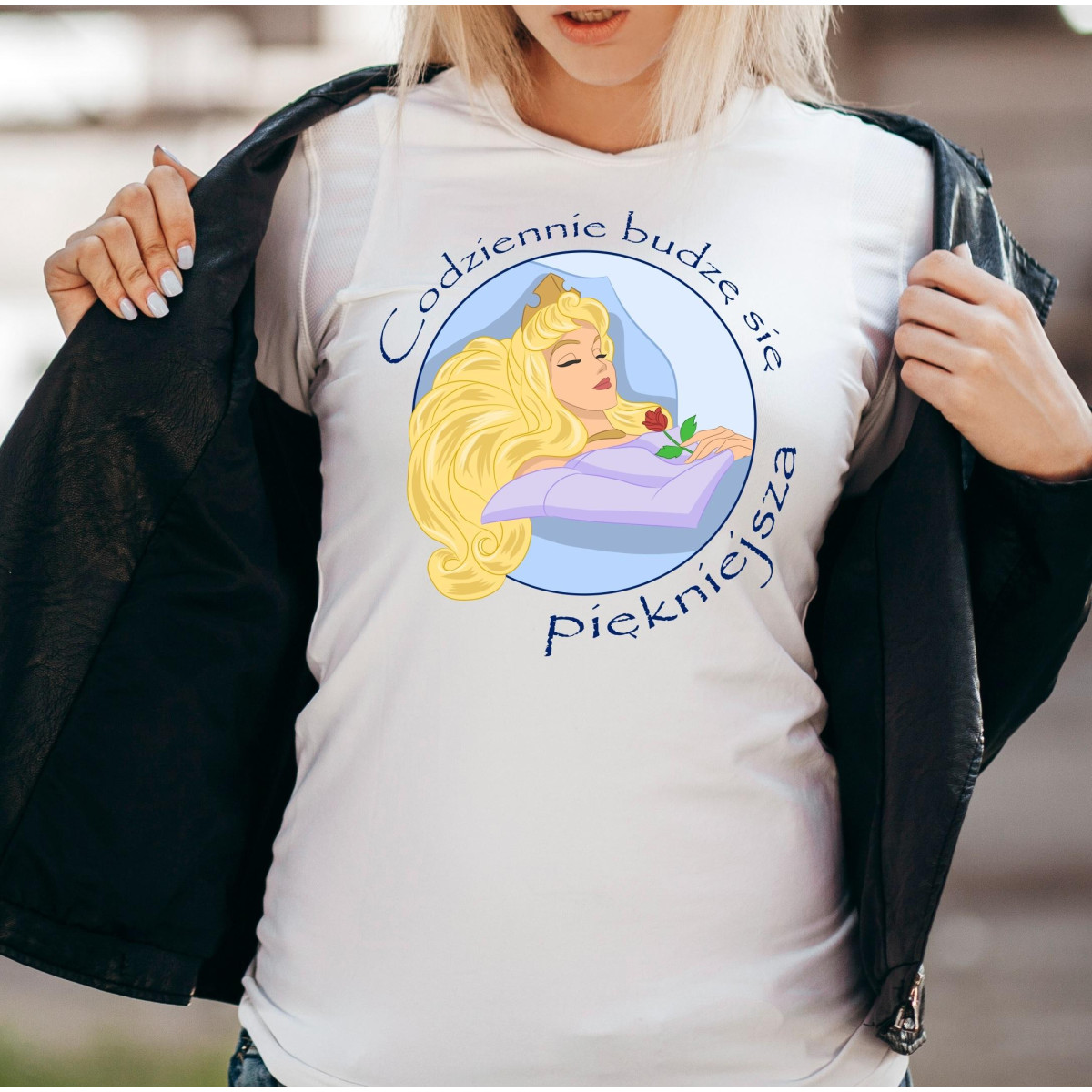 T-shirt lady slim DTG codziennie budzę się piękniejsza