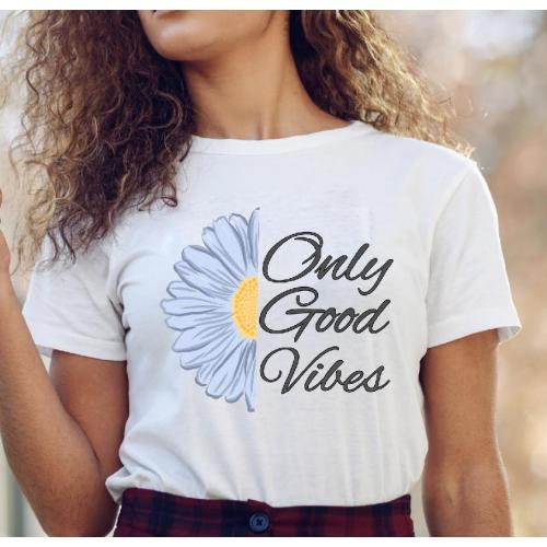 Koszulka z napisem Good Vibes Only