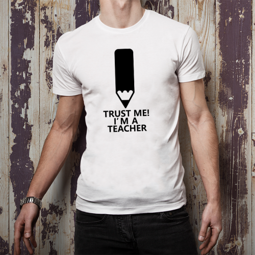 T-shirt oversize Trust Me!